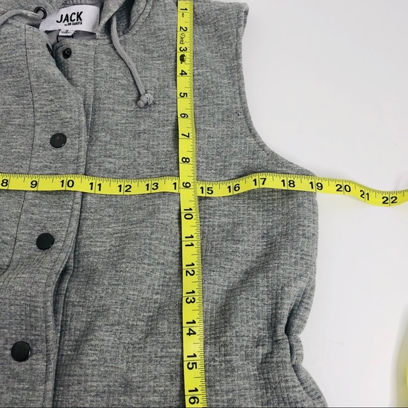 Jack by BB Dakota Grey Snap Tunic Vest S NWT - Picture 7 of 8